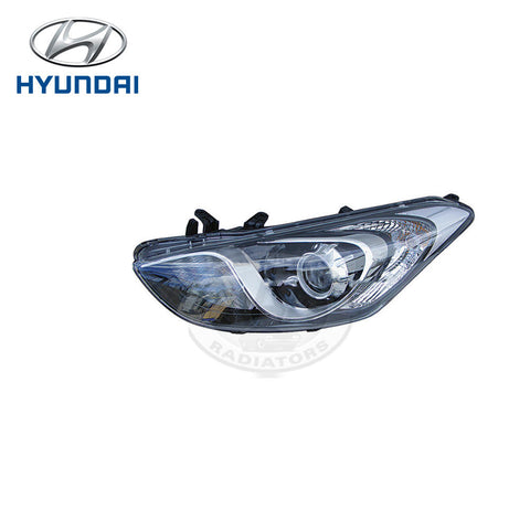 GENUINE HYUNDAI RIGHT HEADLIGHT - 92102A6030