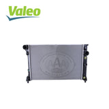 VALEO RADIATOR Fits MERCEDES BENZ C-CLASS/E-CLASS 11-15 735292 (A2045003603 )