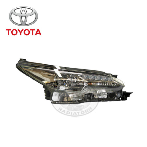 GENUINE TOYOTA HEADLIGHT RIGHT  811400KA51 / 811400KA50